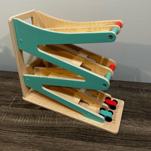 *SOLD* Lovevery Race & Chase Ramp - Picture 1 of 2